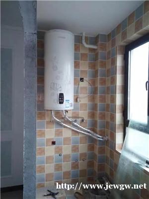 太阳能热水去安装完成