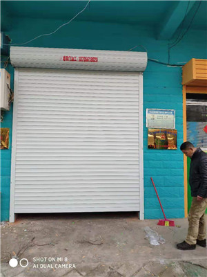 批发定做各型卷闸门