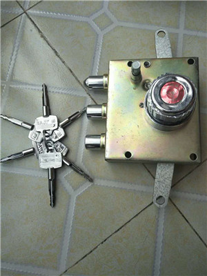 换锁修锁师傅电话