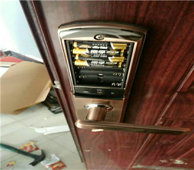 维修指纹锁