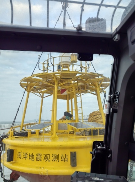 如果作业需要在狭小的室内空间进行应该如何选择租赁吊车？