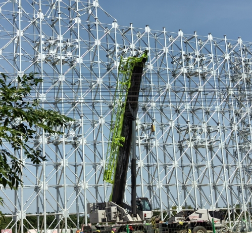 一家正规的吊车租赁公司应该具备哪些经营资质和许可证件？