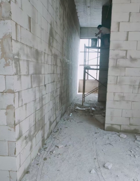 ​加气砖隔墙在毕节潮湿环境下会发霉开裂吗？