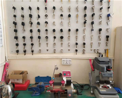 淮阳汽车开锁电话多少