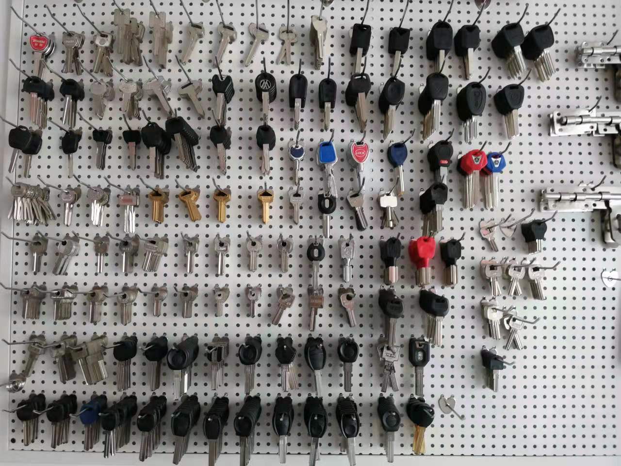 渠县配汽车钥匙