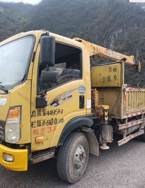 凯里随车吊出租最短能租多久？按小时计费划算吗​