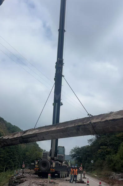 怎样判断吊车的吊臂是否需要维修？