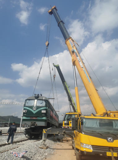 景洪吊车租赁公司如何为客户提供准确的报价？