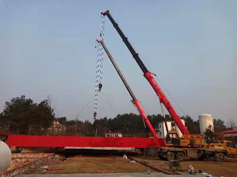 商城兄弟吊车出租公司专业提供车吊租赁服务的详细信息