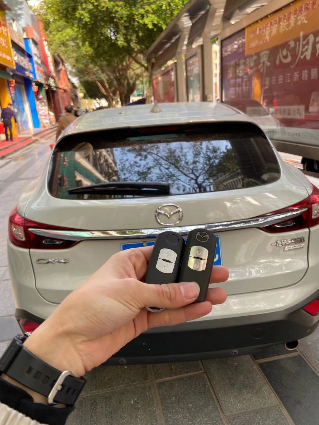 钥匙掉了潼南哪里可以配汽车钥匙的