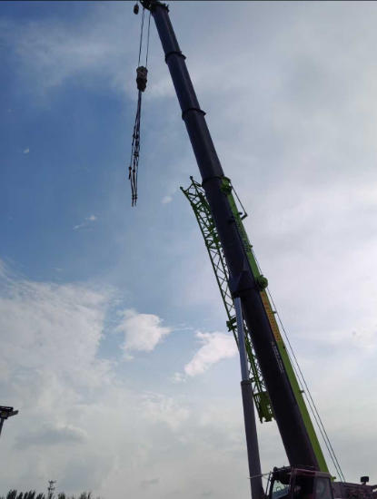 周口吊车出租市场行情分析：2025年价格波动原因及租前须知​