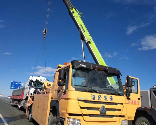 石河子市吊车出租，如何选择最适合的吊车？