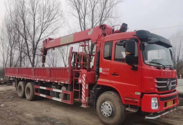 选择信誉良好的周至起重公司，可以保证吊车的安全可靠。