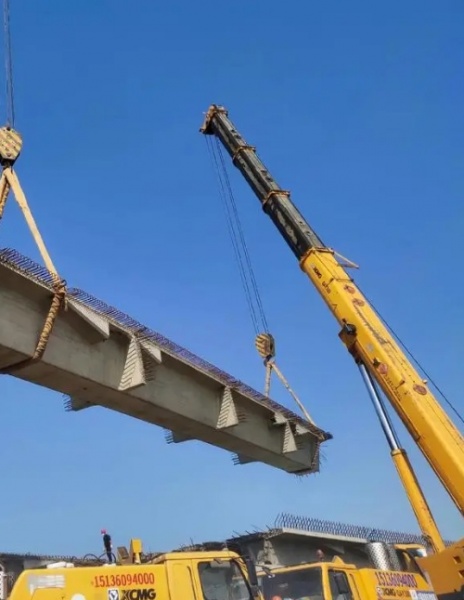 在吊车作业过程中，怎样实现精准且高效的吊装？