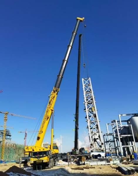 在西宁租用吊车，怎样与出租方共同应对自然灾害对吊车作业的影响？