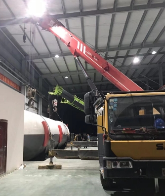 东方市大型吊车液压系统出现异常该怎么办