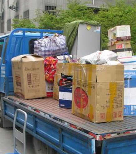 搬家时只考虑价格是正确的吗？需要做出哪些具体考虑？