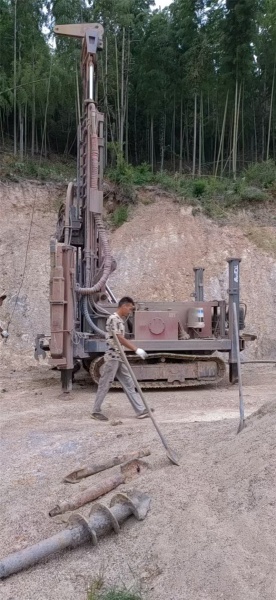 衡阳工程降水公司浅析钻机的维护保养方法三：月维护保养