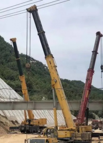 怎样判断吊车的吊具是否需要更换？