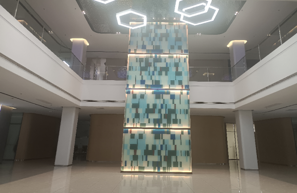 多媒体互动装置：企业展厅如何打造沉浸式体验？