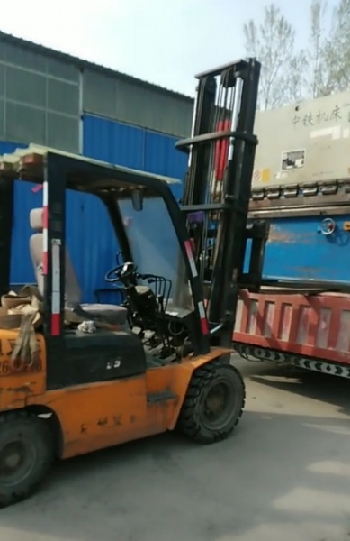 新化叉车租赁到期后怎样进行车辆检查和交接？