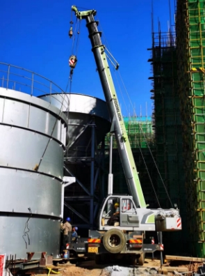 醴陵吊车出租公司的资质和许可证重要吗，怎样查验？