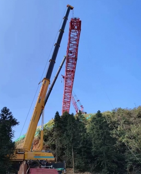 您想知道吊车的通讯设备对协同作业的作用吗？