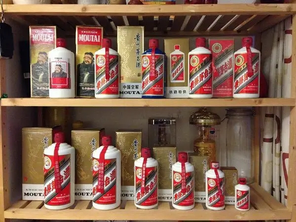 新乡收酒 新乡收烟 新乡烟酒回收量大加钱