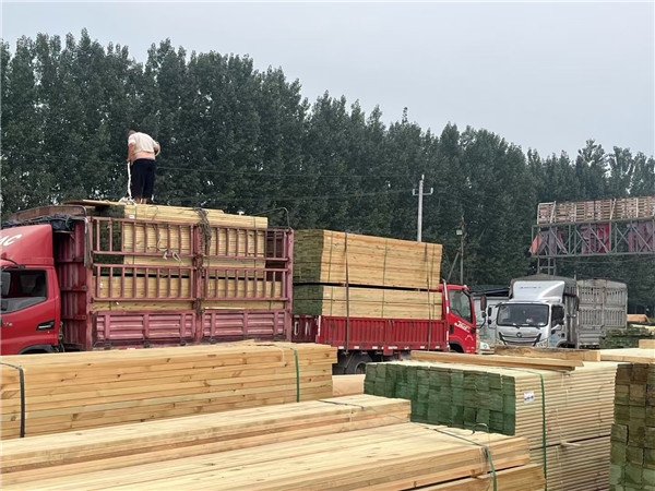 郑州防腐木厂家简析防腐木在园林生活中有何意义