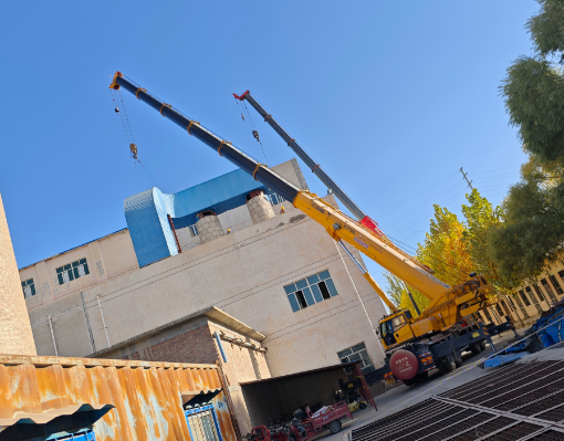 新疆阿拉尔吊车出租的车辆更新频率如何，设备是否先进？