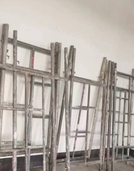 如何评估脚手架出租公司的库存管理能力，保障租赁需求及时满足？