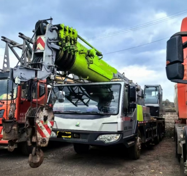 若工程对吊车的作业视野有更高要求，费用如何计算？