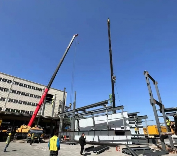 客户对吊车操控便捷性有要求，有哪些合理的解决方案？