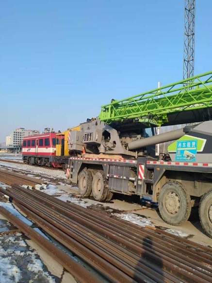 选择吊车租赁和吊装团队自行购买吊车哪个更划算？