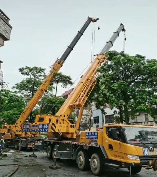 阳春市20吨吊车出租一天需要多少钱？