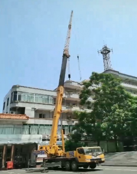 阳春市区随车吊租赁价格为什么差异这么大？