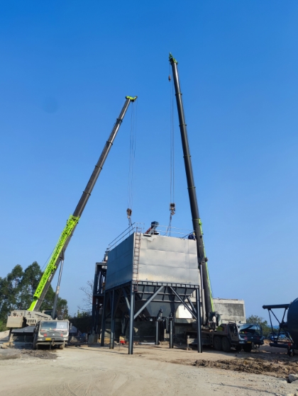 工业厂房搬迁用多大吨位的吊车合适？出租价格是多少？​