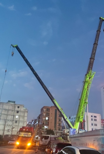 吊车出租平台上的报价靠谱吗？怎样辨别虚假信息？​