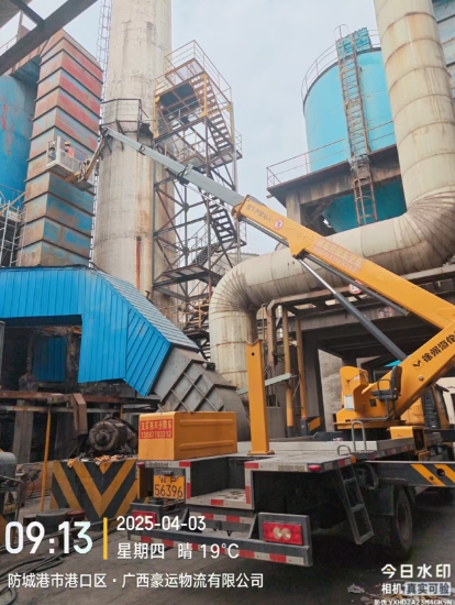 租赁高空作业车后，如何确保设备符合行业安全标准？