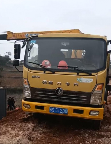 凯里随车吊出租能吊特殊货物吗？危险品吊装有要求​