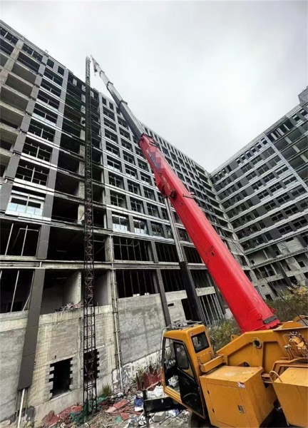 钦州吊车出租价格会随季节波动吗？什么时候租更便宜？​