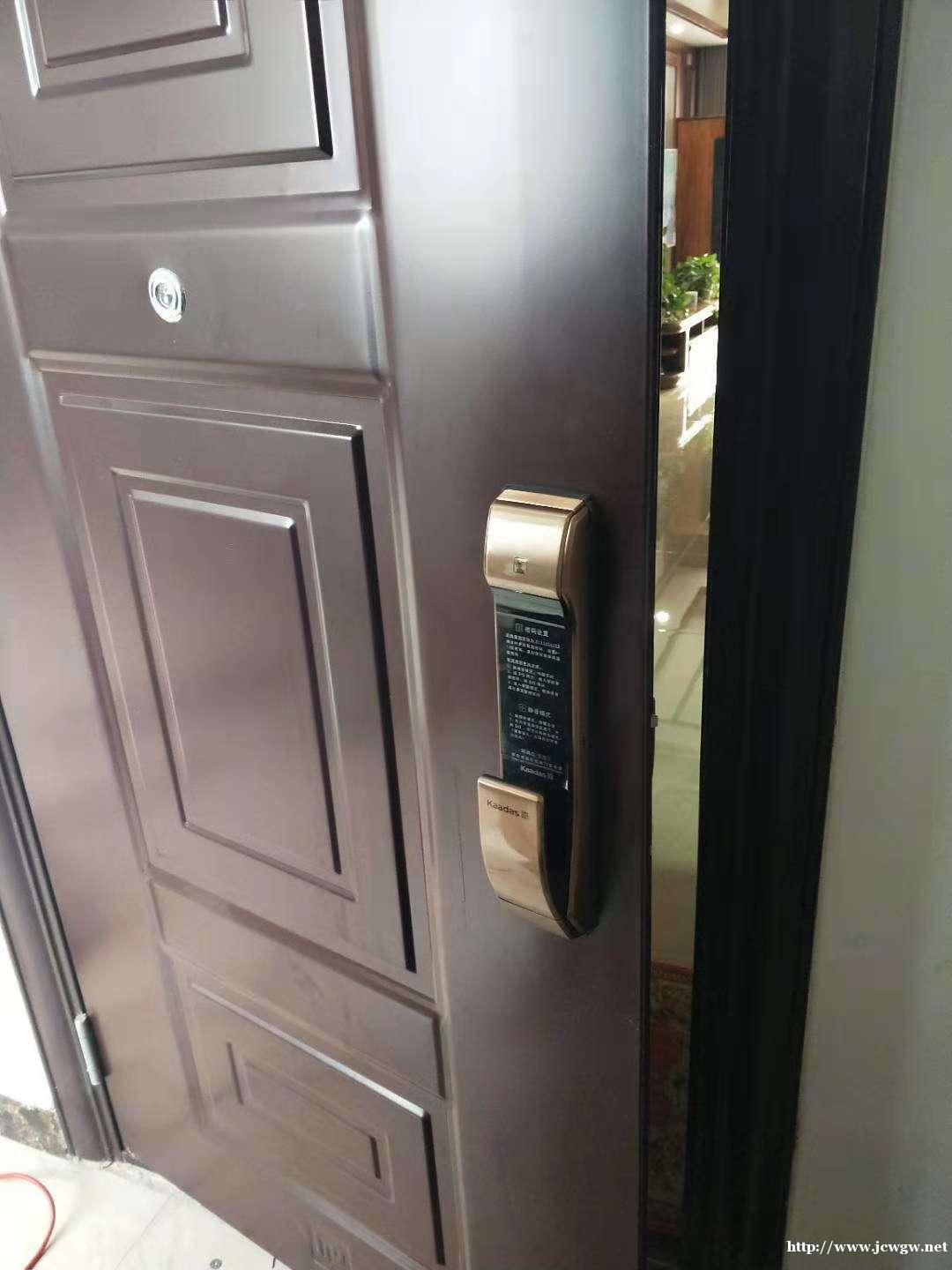 建湖急开锁_提供建湖换锁,修锁,开汽车锁,配汽车等服务! 建湖急开锁_提供建湖换锁,修锁,开汽车锁,配汽车等服务!