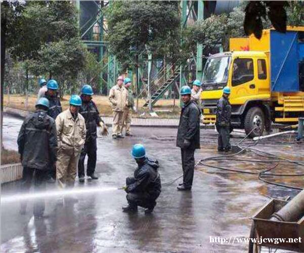 河北区专业高压清洗 通马桶蹲坑 改独立下水 河北区专业高压清洗 通马桶蹲坑 改独立下水