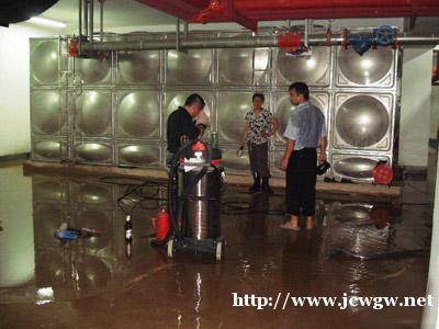 东莞厚街二次供水水池保洁,蓄水池清洁,专业洗水池公司 东莞厚街二次供水水池保洁,蓄水池清洁,专业洗水池公司