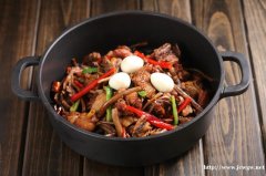 加盟鸡煲,加盟巴国鸡煲,巴国鸡煲香辣虾霍口店