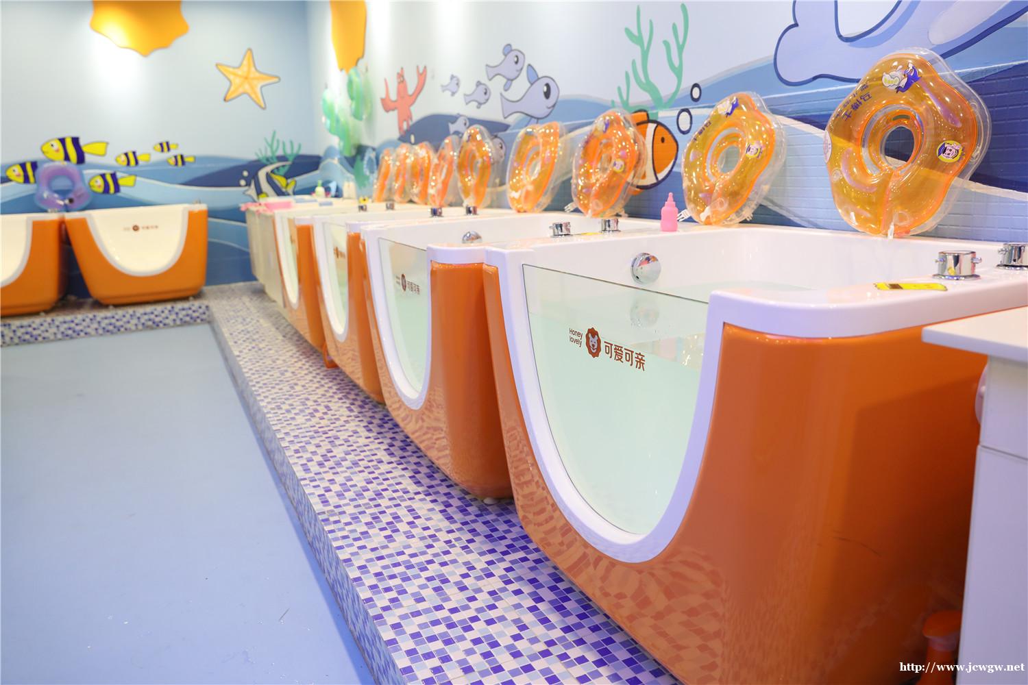 明星夫妻沙溢和胡可双代言可爱可亲新世代蓄势待发 明星夫妻沙溢和胡可双代言可爱可亲新世代蓄势待发