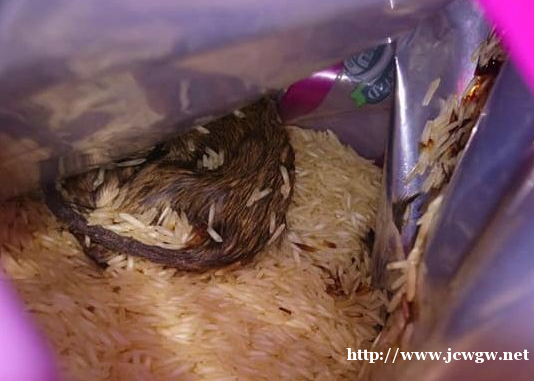 超市又出大问题了!看你还敢不敢去 超市又出大问题了!看你还敢不敢去