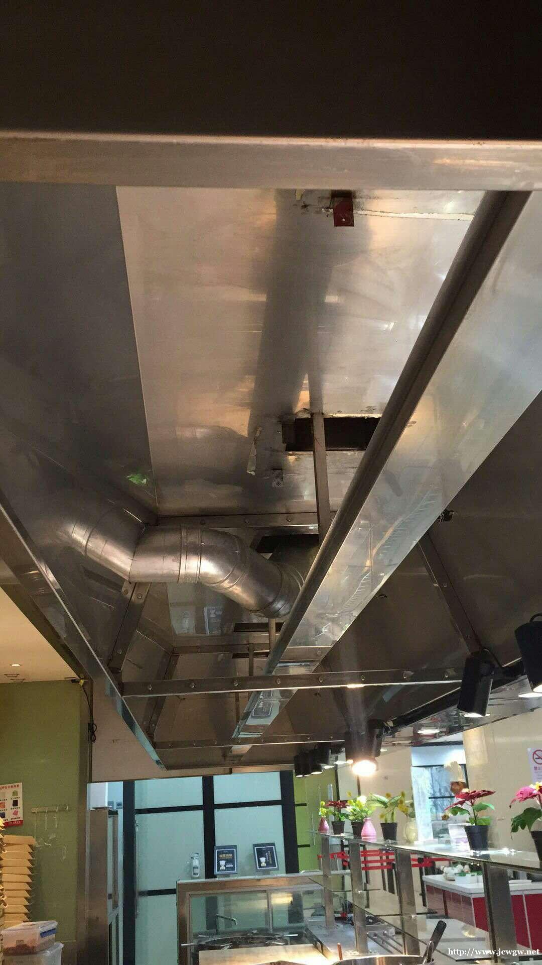 长年承接油烟机清理,清洗大型油烟机,化粪池隔油池清理 长年承接油烟机清理,清洗大型油烟机,化粪池隔油池清理