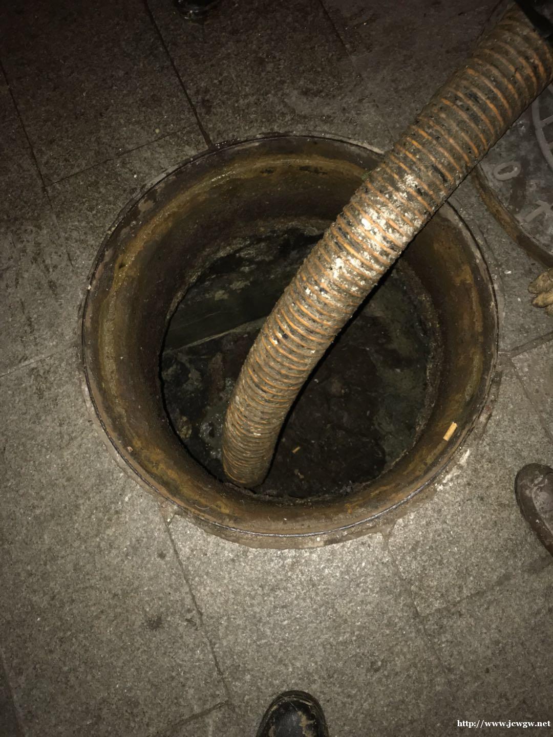 管道高压清洗-化粪池清理-管道疏通-不通不收费-24小时服务 管道高压清洗-化粪池清理-管道疏通-不通不收费-24小时服务