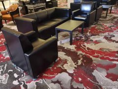 广州活动物料租赁：沙发宴会椅折叠桌椅茶几租赁品种多样服务一流